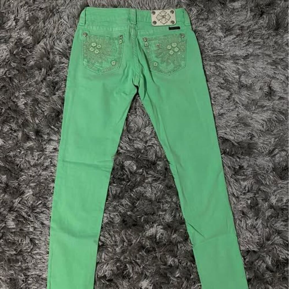 Miss Me size 27 women lady jeans like new , Small Size 3/4 Lady Pants Jeans
